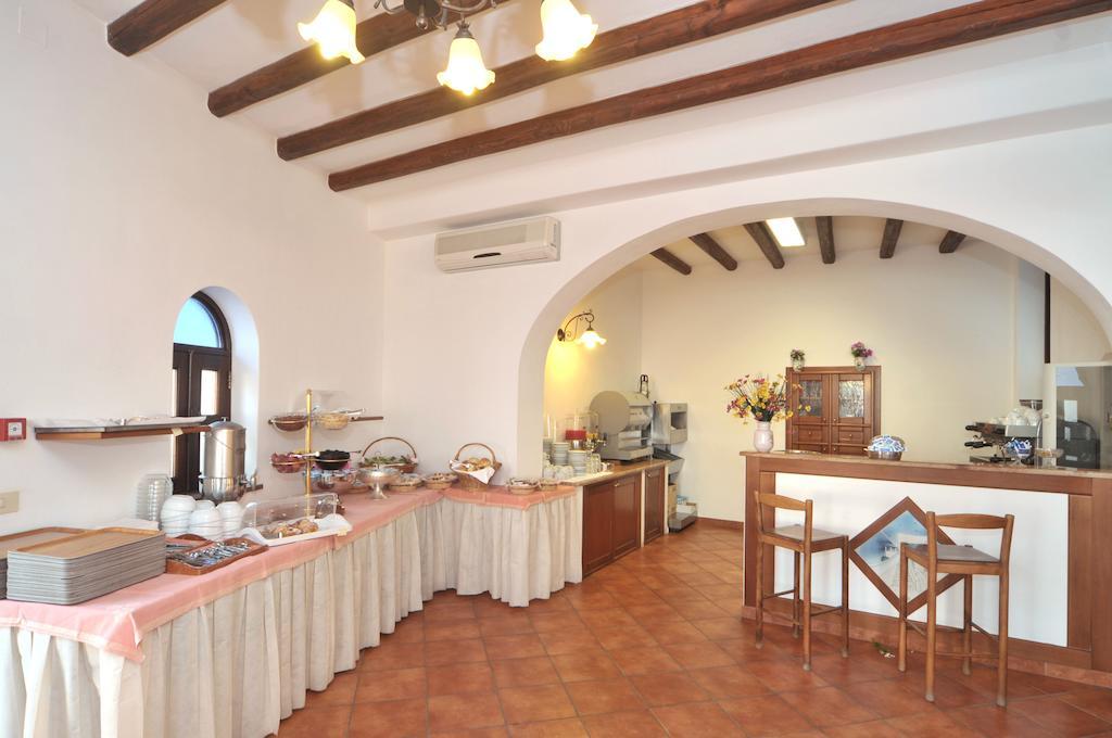 Hotel Villaggio Stromboli - Isola Di Стромболи Экстерьер фото